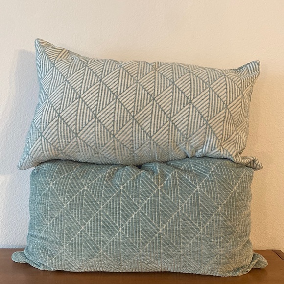 Other - Pair of Dual Pattern Lumbar Throw Pillows (sold as set of 2)